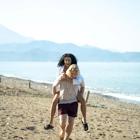 ホテル Lykia Botanika Fun & Club 4*