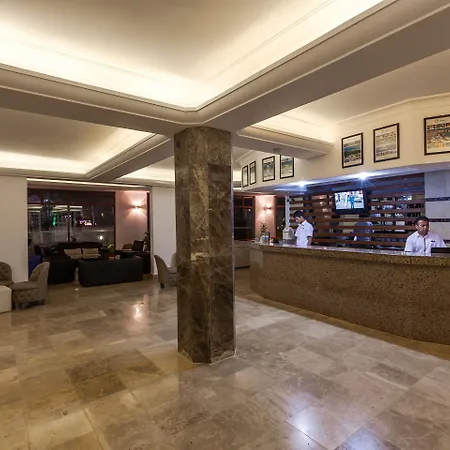 Lykia Botanika Fun & Club 4* フェティエ