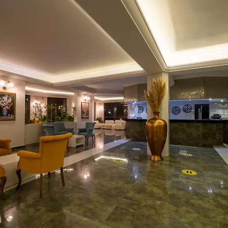 Lykia Botanika Fun & Club フェティエ