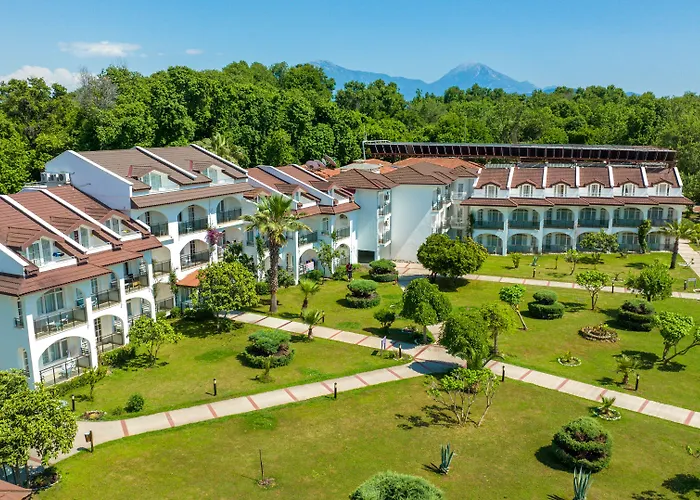 Lykia Botanika Fun & Club Hotel 4*