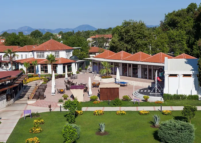 Lykia Botanika Fun & Club Φετιγιέ