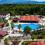 Lykia Botanika Fun & Club 4*